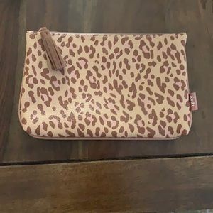 NWOT cheetah Ipsy glam bag